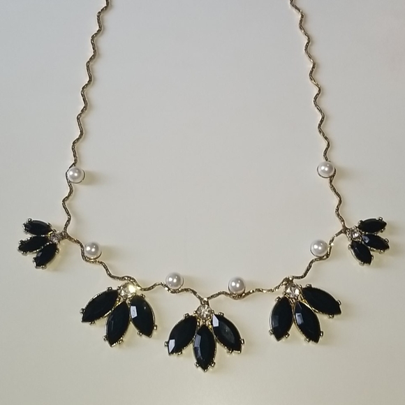 Gorgeous Pearl and Gem Necklace - Picture 1 of 7